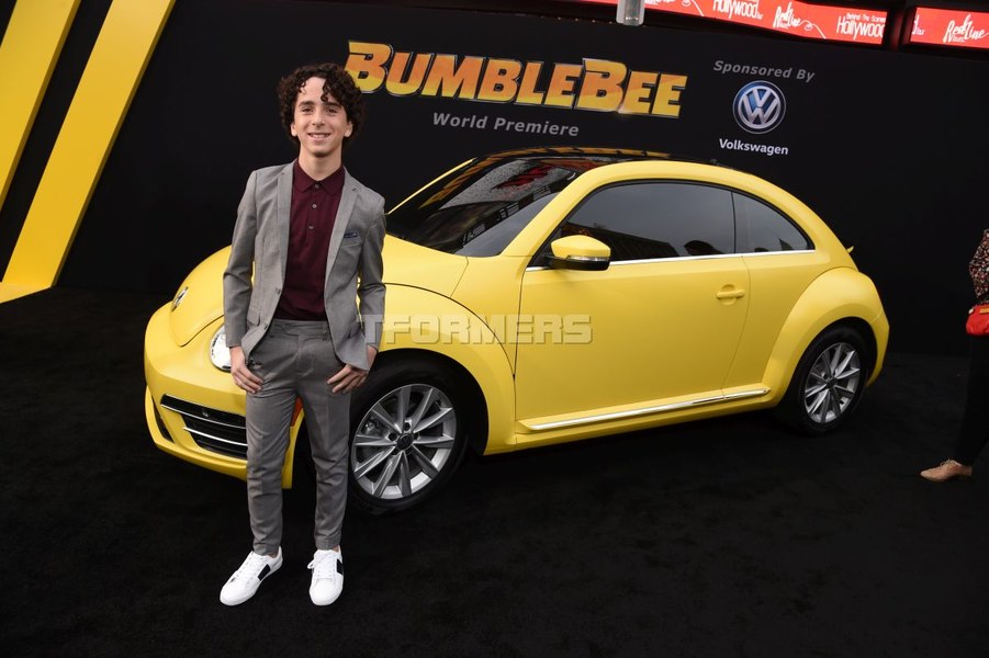 Transformers Bumblebee Global Premiere Images  (17 of 220)